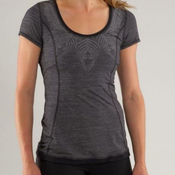 Lululemon run silver bullet top - Picture 3 of 11